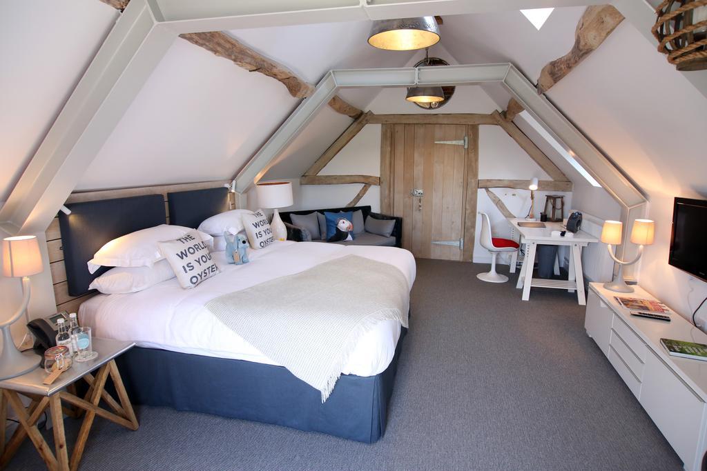 Bed and Breakfast The Bell, Alderminster à Stratford-upon-Avon Extérieur photo